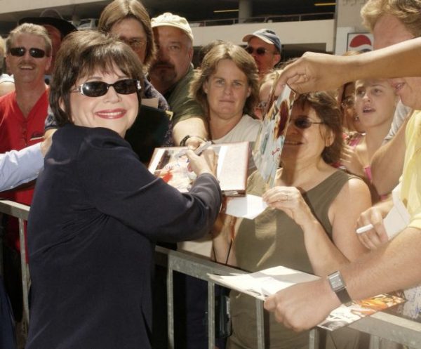 Πέθανε η Σίντι Γουίλιαμς του «Laverne & Shirley» – Μεσουρανούσε στην Αμερική τη δεκαετία του 1970