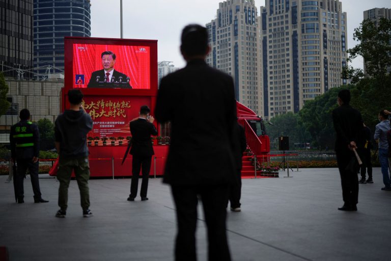 Κίνα: Μπορεί να γίνει η οικονομία πονοκέφαλος για τη FED;