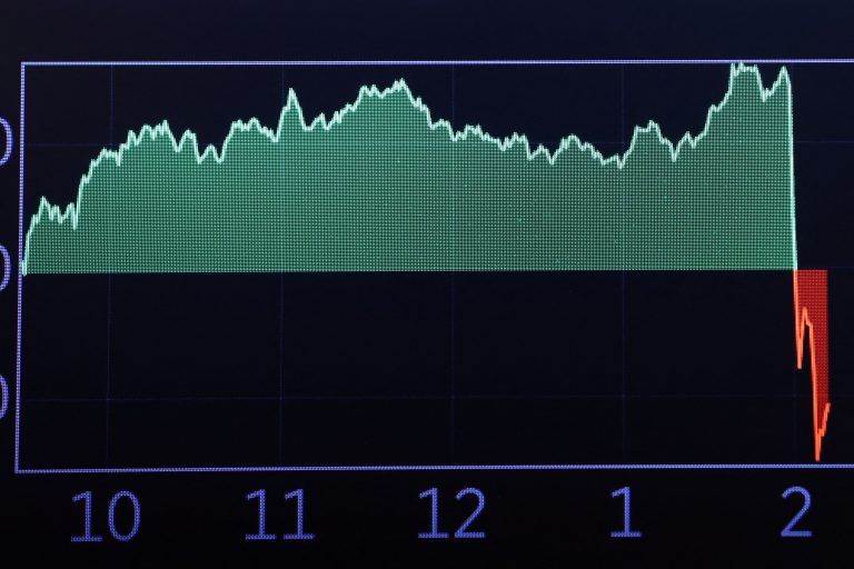 Με δυσοίωνες προβλέψεις ξεκινά η χρονιά για την παγκόσμια οικονομία
