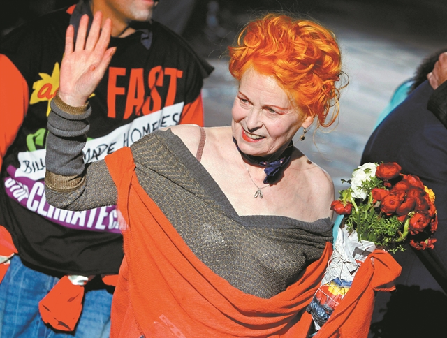 Βίβιεν Γουέστγουντ: Μια πανκ «ποιήτρια» που διαμόρφωνε τη μόδα