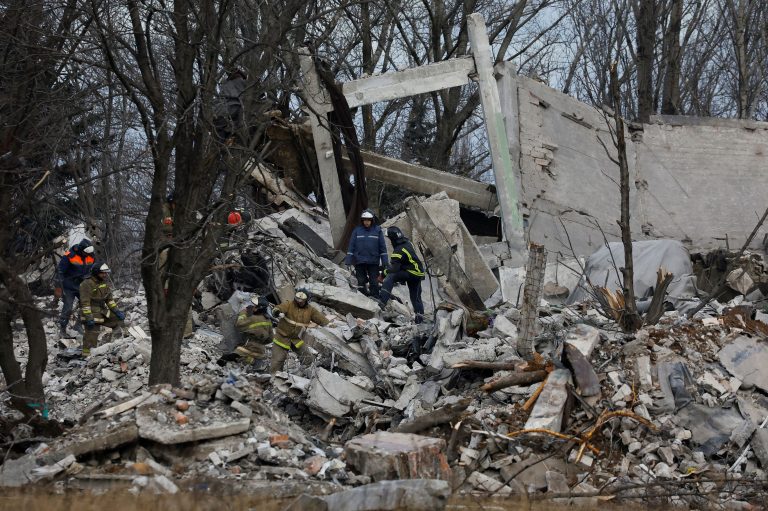 Πόλεμος στην Ουκρανία: Τι συμβαίνει με τα κινητά των Ρώσων;