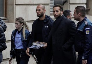 Άντριου Τέιτ: Ο μισογύνης influencer μιλά μέσα από τη φυλακή – «Θέλουν να με λυγίσουν»