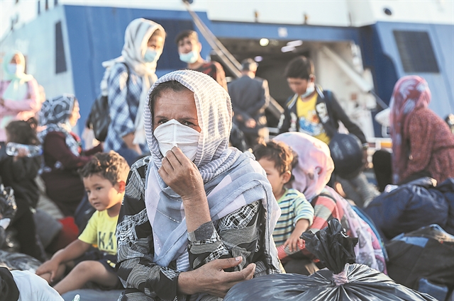 Πώς αποκλιμακώθηκε η προσφυγική κρίση