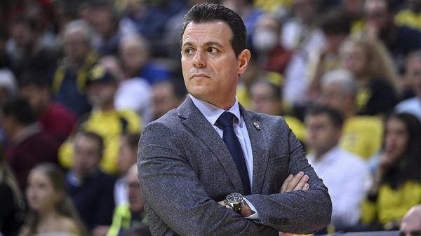 Ιτούδης: «Έχουμε μίλια να διανύσουμε για να φτάσουμε το επίπεδο του Ολυμπιακού»