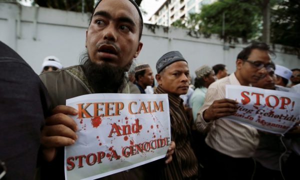 Μπαγκλαντές: Τη «γενικευμένη» κακομεταχείριση προσφύγων Ροχίνγκια από την αστυνομία, καταγγέλλει το HRW