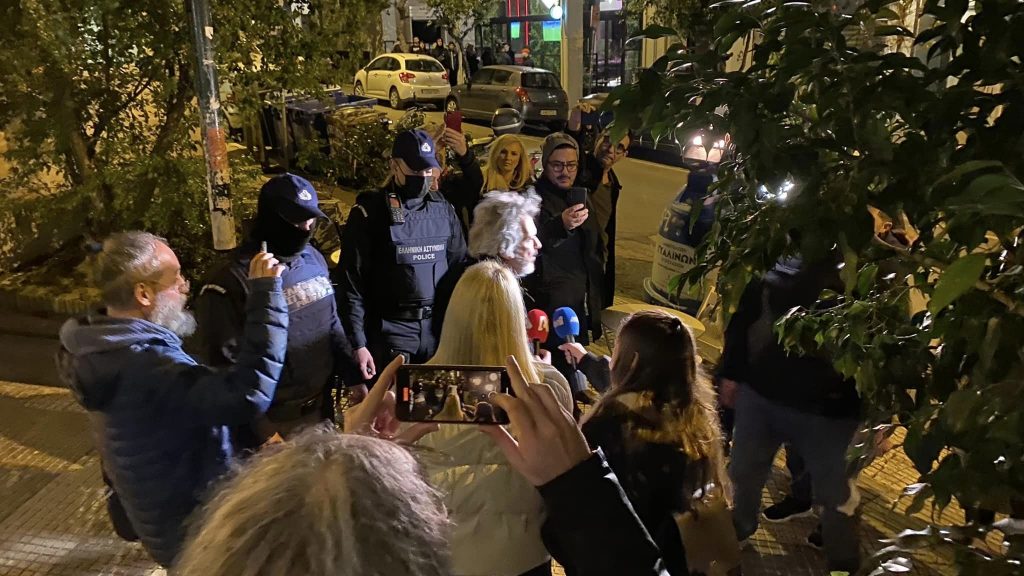 Πέτρος Τατσόπουλος: Αφέθηκε ελεύθερος μετά τη σύλληψή του - Δεν θα πάψω να στηλιτεύω τη θρησκοκαπηλεία από πολιτευτές