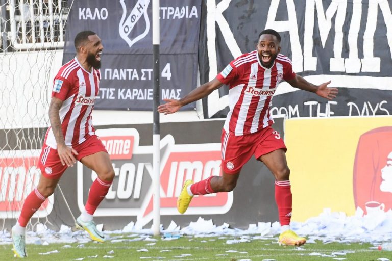 Τα «φώτα» σε Καραϊσκάκη και Νέα Φιλαδέλφεια