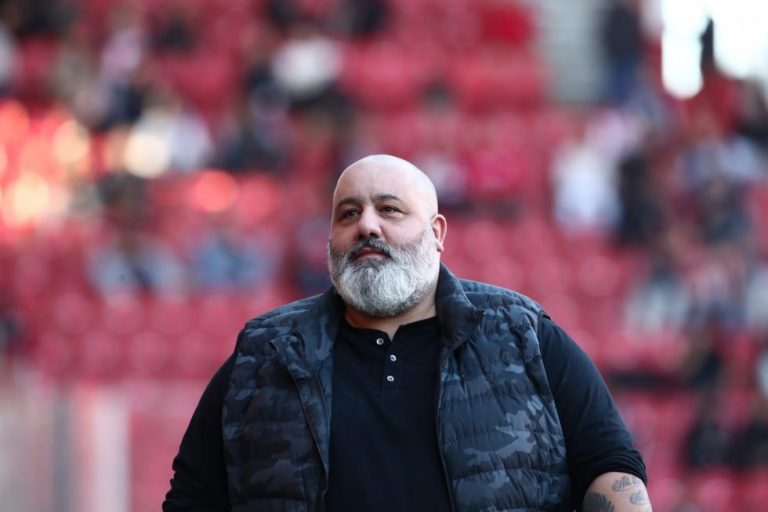 Μήνυμα φαρμάκι από τον Καραπαπά για το VAR στο Περιστέρι (pic)