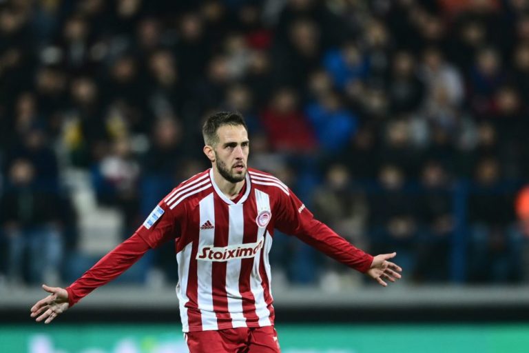 Τα ωραία γκολ Μπακαμπού και Φορτούνη για το 2-0 του Ολυμπιακού (vids)