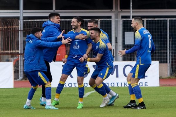 Άγιος. Νικόλαος – Απόλλων Παραλιμνίου 1-2: Ο Γεωργιάδης έστειλε τον Απόλλωνα στους «8»