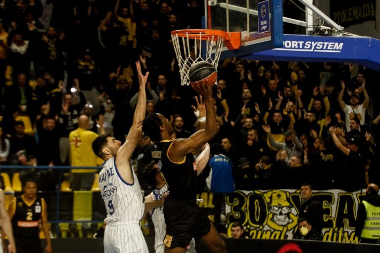 Δύσκολη νίκη για την ΑΕΚ στην Καρδίτσα (70-64)