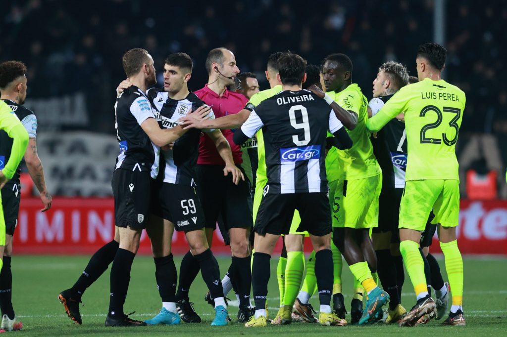 Χαμός στα social media: «Ο ΠΑΟΚ έκανε και μεταγραφή στόπερ από την Ελλάδα» (vids)