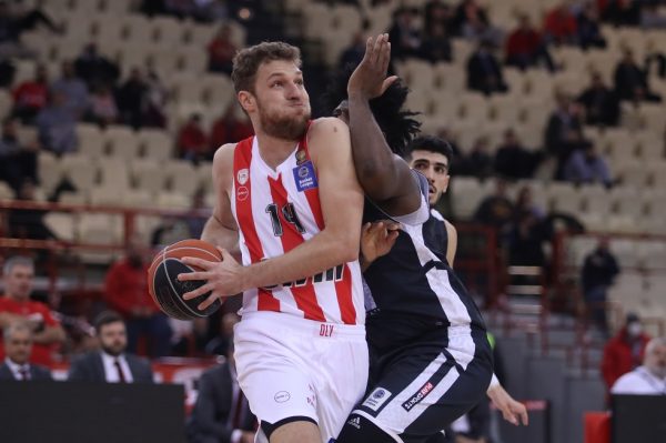 LIVE: Ολυμπιακός – Ρεάλ Μαδρίτης