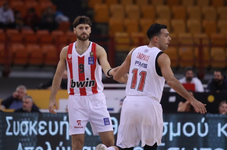 «Πετάει» ο Ολυμπιακός (97-60)