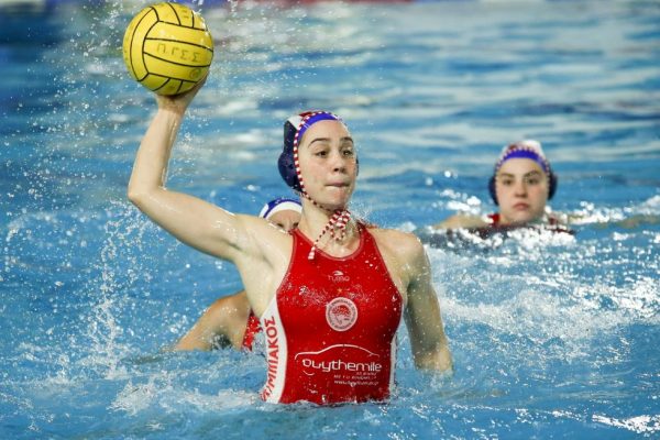 Πανιώνιος – Ολυμπιακός 10-15: Πέρασαν στο final 4 οι ερυθρόλευκες