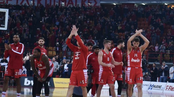 Ενας Ολυμπιακός… χάρμα ιδέσθαι εντός και εκτός παρκέ