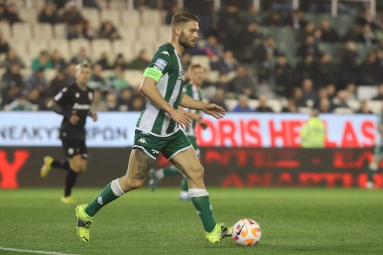 Ο Σένκεφελντ θα πληρώσει ακριβά την αποβολή του