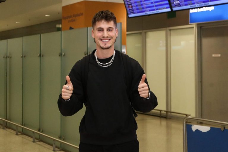 Κανός: «Ανυπομονώ να παίξω στον Ολυμπιακό» (vids+pics)