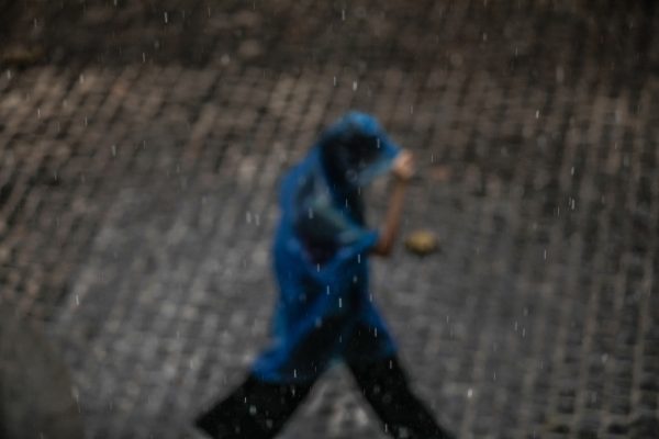 Καιρός: Τοπικές βροχές αύριο το πρωί στην Αττική – Πού θα έχουμε καταιγίδες μέσα στο Σαββατοκύριακο