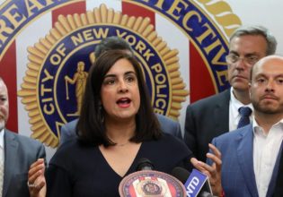 Νικόλ Μαλλιωτάκης: «Ο Μπάιντεν επιθυμεί πώληση F-16 στην Τουρκία – Σθεναρή η αντίσταση»