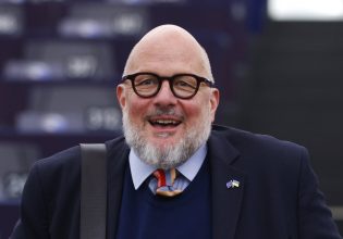 Ευρωπαϊκό Κοινοβούλιο: Αυτός είναι ο αντικαταστάτης της Εύας Καϊλή στην αντιπροεδρία