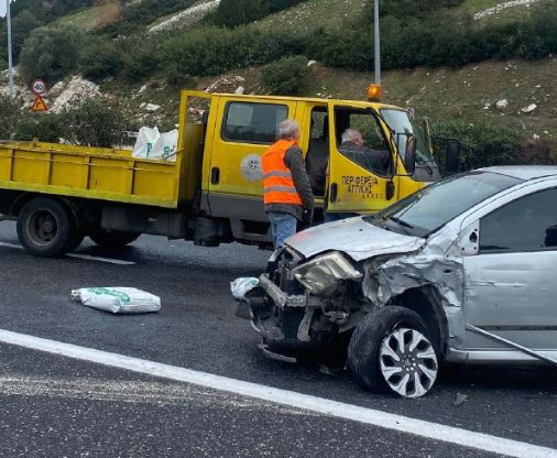 Καραμπόλα οκτώ οχημάτων στην Κατεχάκη