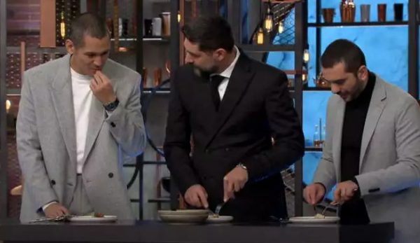Κακή αρχή στο MasterChef: Ο Κοντιζάς βρήκε το πρώτο κόκκαλο της χρονιάς και το twitter έκανε πάρτι