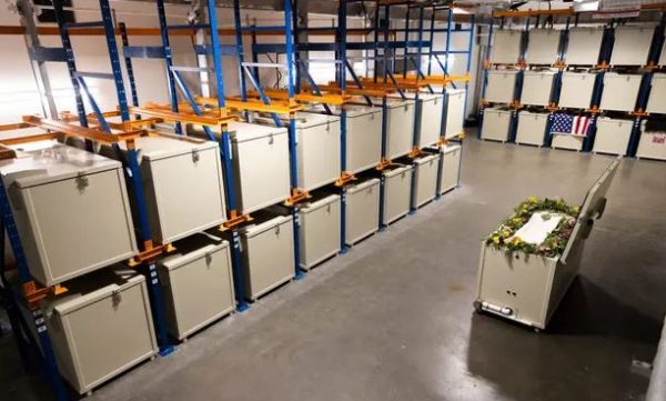 Νέα Υόρκη: Νομιμοποιεί την κομποστοποίηση των νεκρών