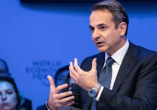 Νταβός: Το… προτελευταίο επενδυτικό «σαφάρι» του Μητσοτάκη – Τι ψάχνει και πως προετοιμάζεται για το Τόκιο