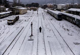 Χιόνι: «Πολικό ποτάμι» φέρνει βαρυχειμωνιά – Η πρόγνωση για τη Δευτέρα
