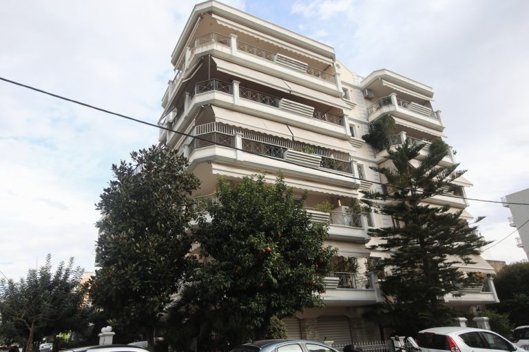 Μοσχάτο: Πέπλο μυστηρίου γύρω από τον απαγχονισμό του 50χρονου – Τα «καυτά» ερωτήματα και ο ρόλος της πρώην συζύγου του