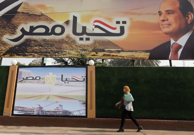 Αίγυπτος: Ένα βήμα μπρος και δύο πίσω στο χείλος του οικονομικού γκρεμού