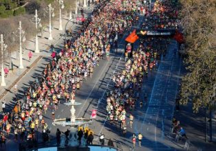 Χάος σε αγώνα δρόμου στη Βαλένθια: «Ευτυχώς γλιτώσαμε την τραγωδία» έλεγαν δρομείς που καταπατήθηκαν