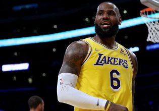 NBA: Τα έκαναν… θάλασσα οι διαιτητές στο Μάβερικς-Λέικερς (vid)