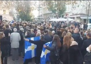 To twitter «θάβει» τον τέως βασιλιά και όχι μόνο – «Να κλάψεις ή να γελάσεις, ιδού η απορία»