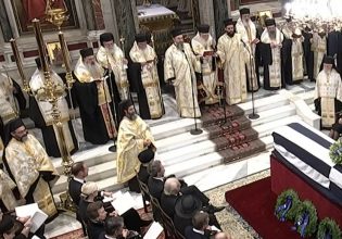 Τέως βασιλιάς Κωνσταντίνος: Ιερά άμφια, τι συμβολίζουν τα χρώματα