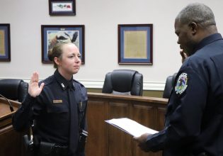 Ερωτικές περιπτύξεις και απολύσεις σε αστυνομικό τμήμα στο Τενεσί