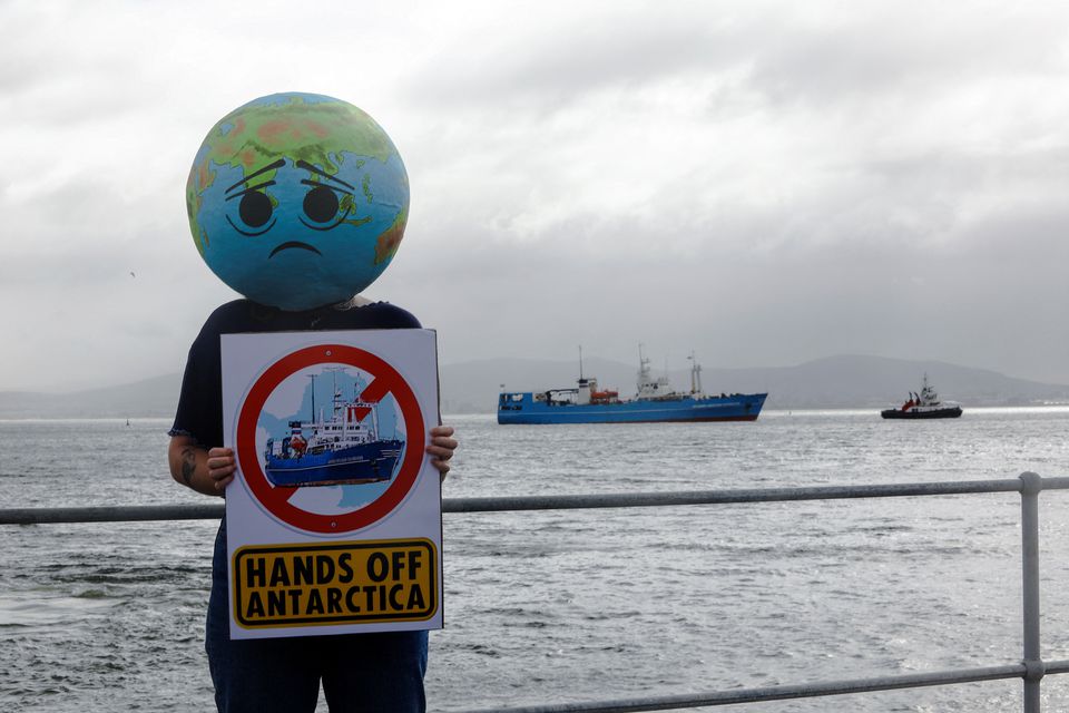 Ανταρκτική: H Ρωσία καλοβλέπει τους υδρογονάνθρακες της προστατευόμενης ηπείρου