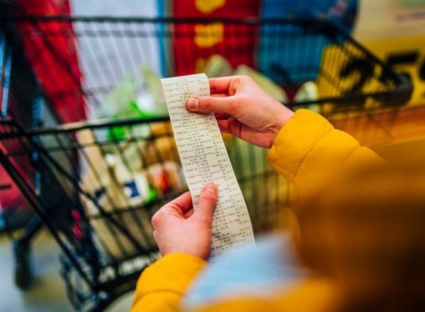 Editorial Ta Nea: The need to combat price gouging