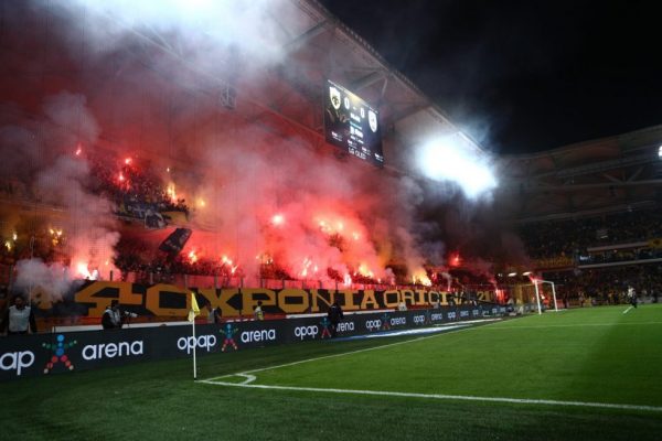 Φίλαθλος της ΑΕΚ έχασε τις αισθήσεις του – Διακομίστηκε σε νοσοκομείο