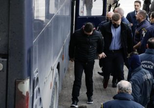 Θεσσαλονίκη: Νέες αποδοκιμασίες στους «12» για τη δολοφονία του Άλκη – «Αληταράδες, ντροπή σας δολοφόνοι»