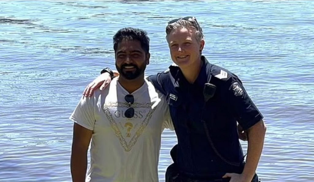 Ηρωίδα αστυνομικός έχασε την προαγωγή για τα σκουλαρίκια