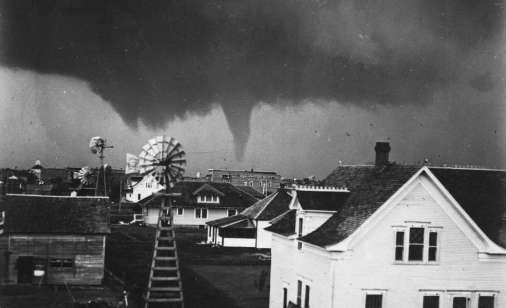 Σπάνιες φωτογραφίες από ακραία καιρικά φαινόμενα