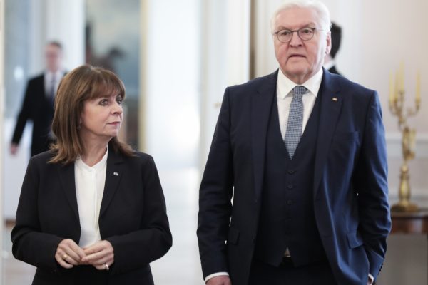 Γερμανία: Η Ελλάδα «εγγύηση σταθερότητας στα Βαλκάνια και στη ΝΑ Ευρώπη», τόνισε η Κατερίνα Σακελλαροπούλου