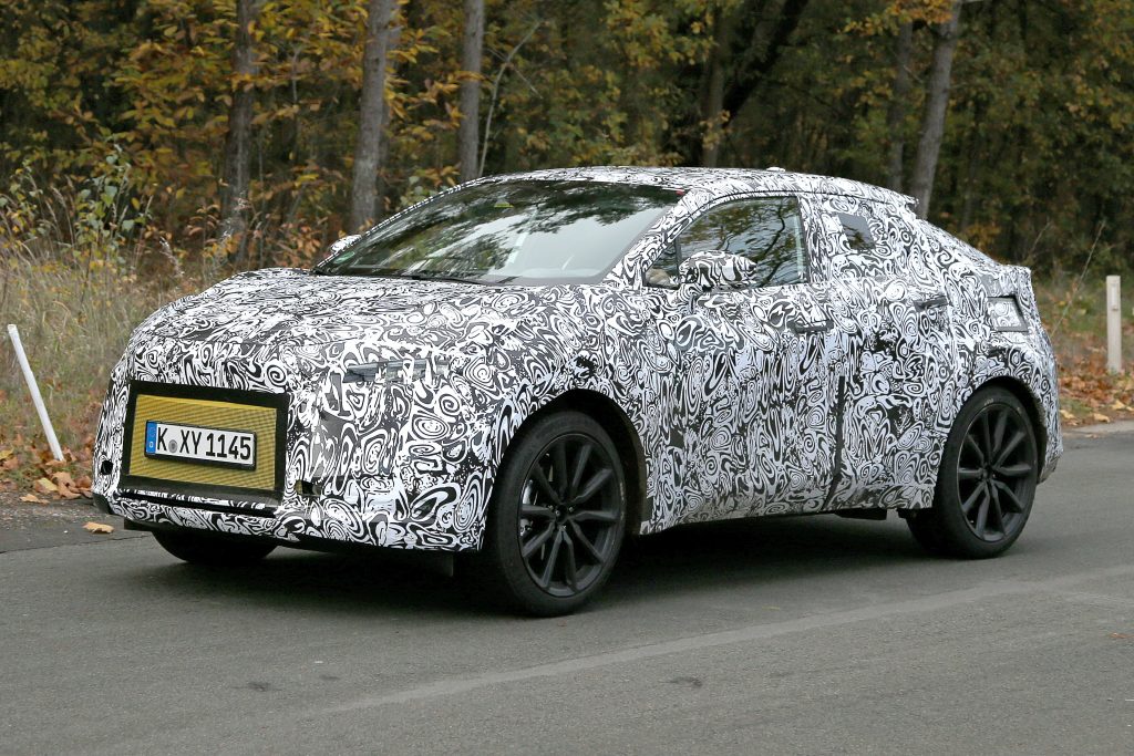 Toyota Small SU EV: Άρωμα από το επόμενο ηλεκτρικό C-HR