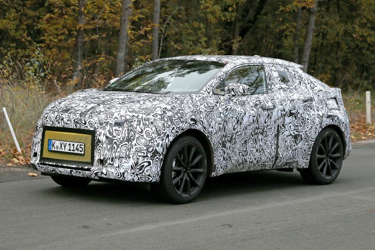 Toyota Small SU EV: Άρωμα από το επόμενο ηλεκτρικό C-HR