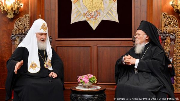 Ορθόδοξοι αδερφοί σε τροχιά σύγκρουσης