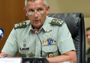 Term of incumbent chief of Greece’s armed forces, Gen. Floros, extended for another year
