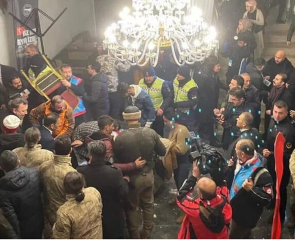 Τουρκία: Περισσότεροι από 30 τραυματίες μετά από κατάρρευση οροφής σε ξενοδοχείο