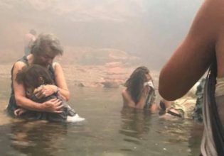 Δίκη για Μάτι: Λευκά τριαντάφυλλα για το βρέφος που χάθηκε στη φωτιά – Συγκλονιστικές καταθέσεις